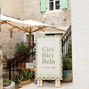 ćiri Biri Bela Boutique Split